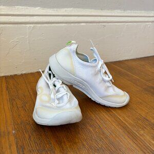 Oofos Oomg Sport LS low shoe